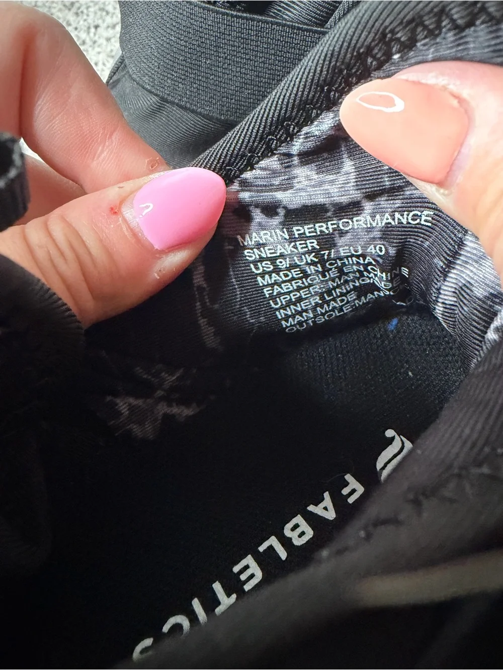 Like New Fabletics Marin Performance Sneaker Size 9